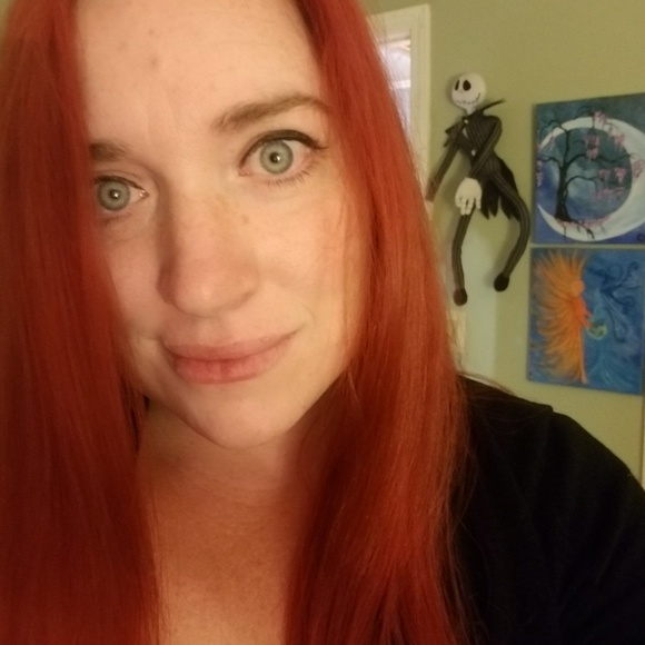 Meet your Posher, Kristy - Picture 2 of 5